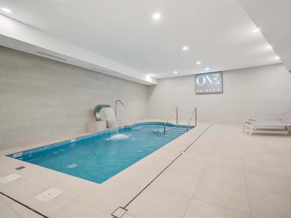 3 Bed Middle Floor Apartment in Calanova Golf