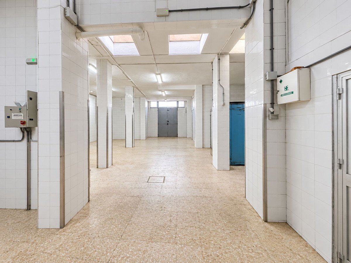 8 Bed Commercial Premises in Alhaurín el Grande