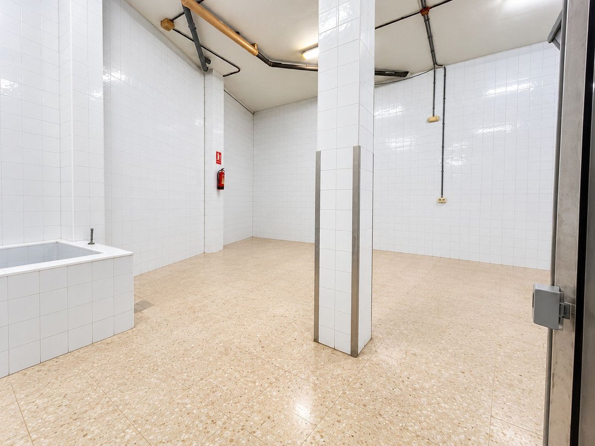 8 Bed Commercial Premises in Alhaurín el Grande