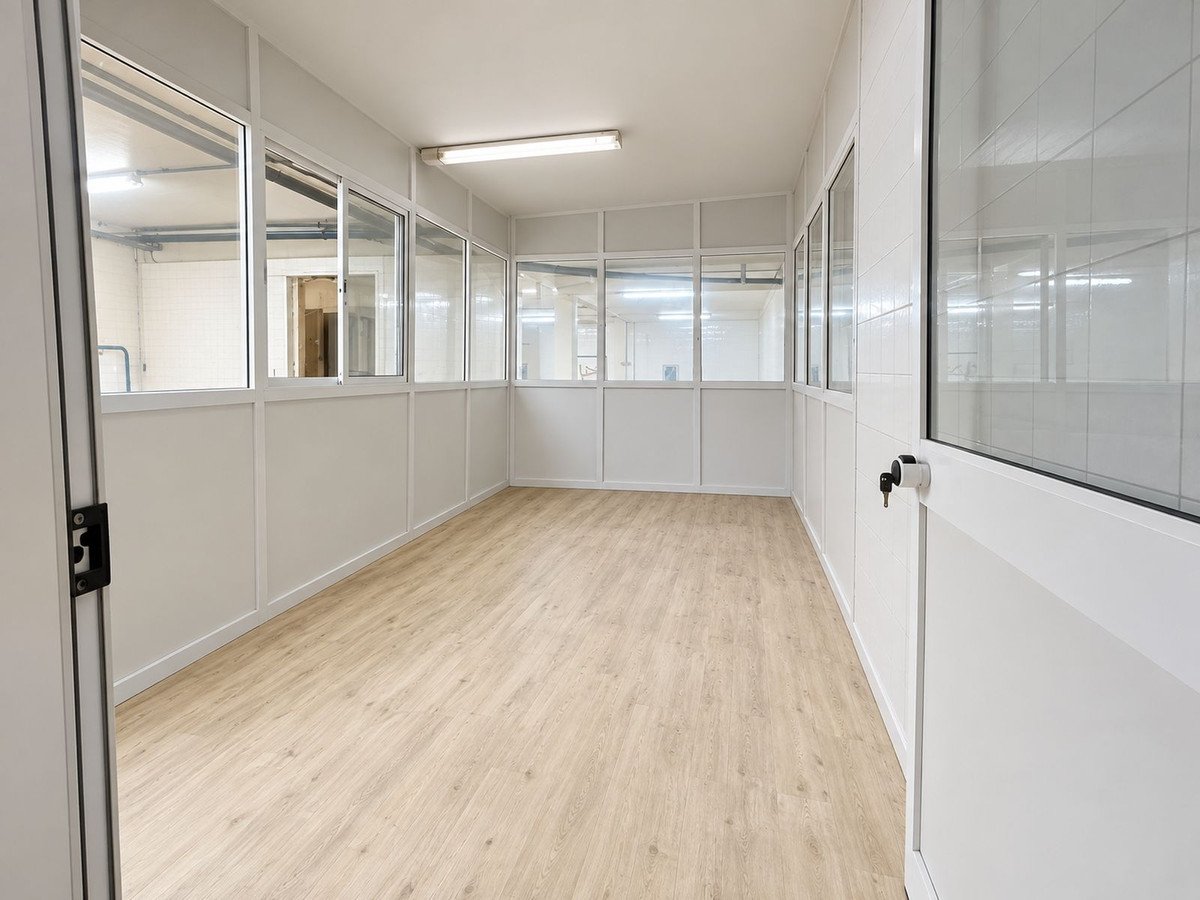 8 Bed Commercial Premises in Alhaurín el Grande