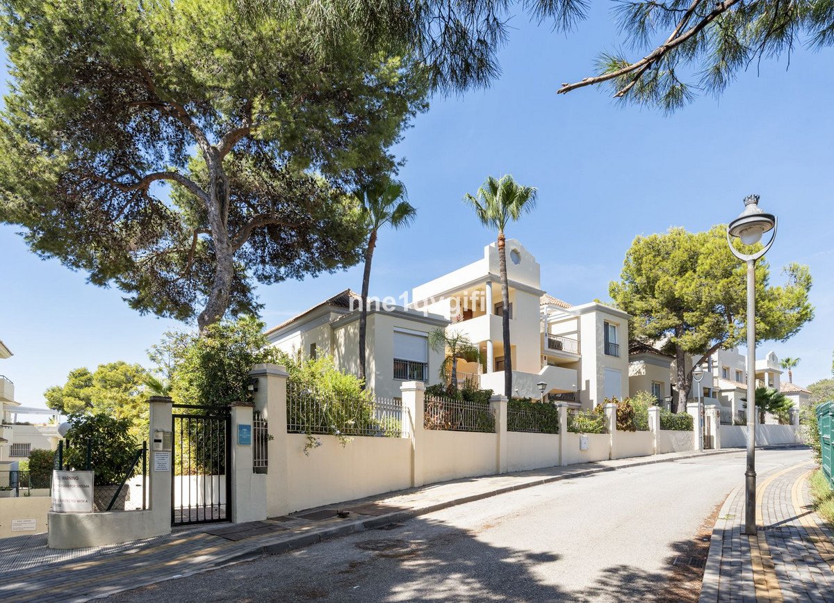2 Bed Penthouse Duplex in Cabopino