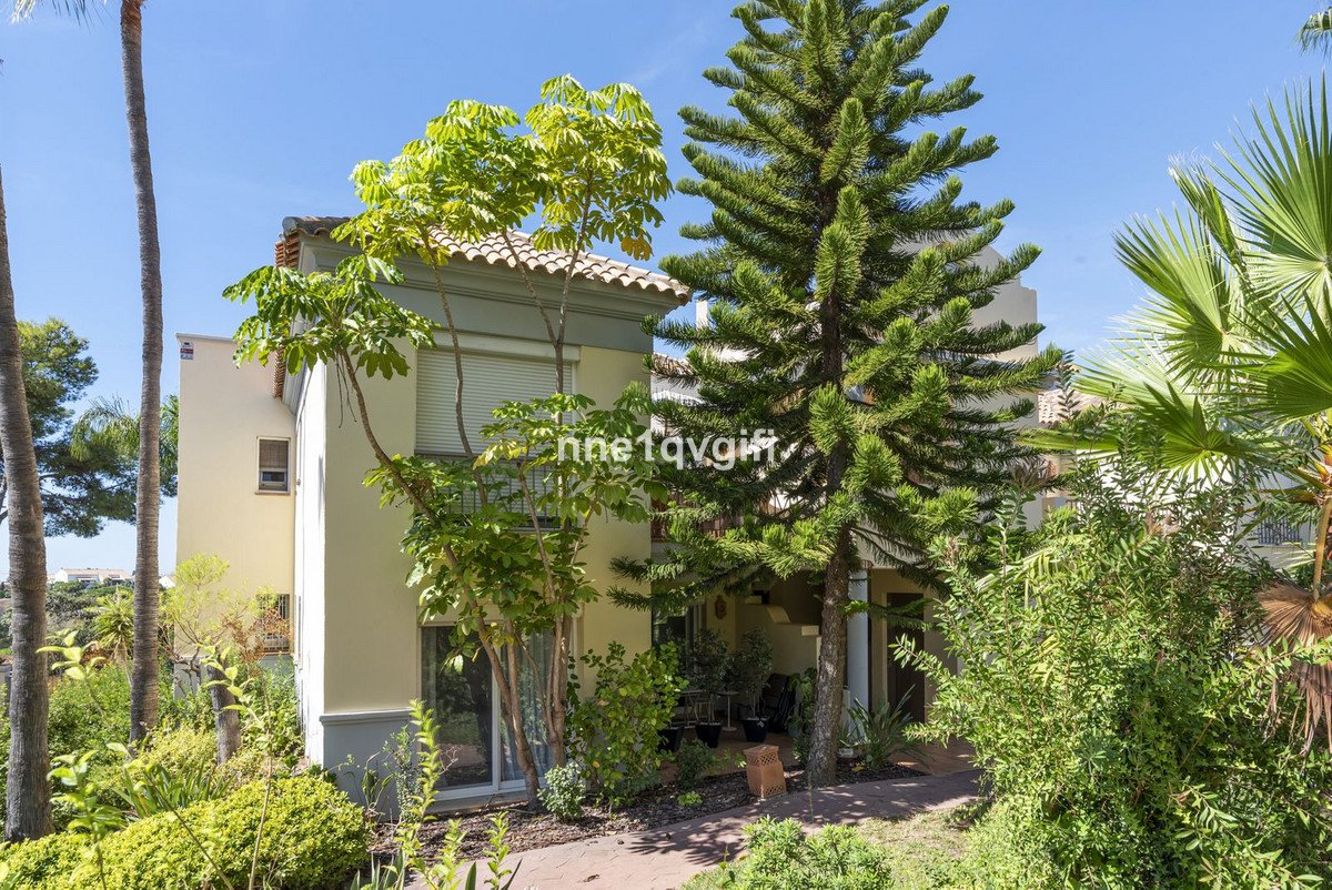 2 Bed Penthouse Duplex in Cabopino