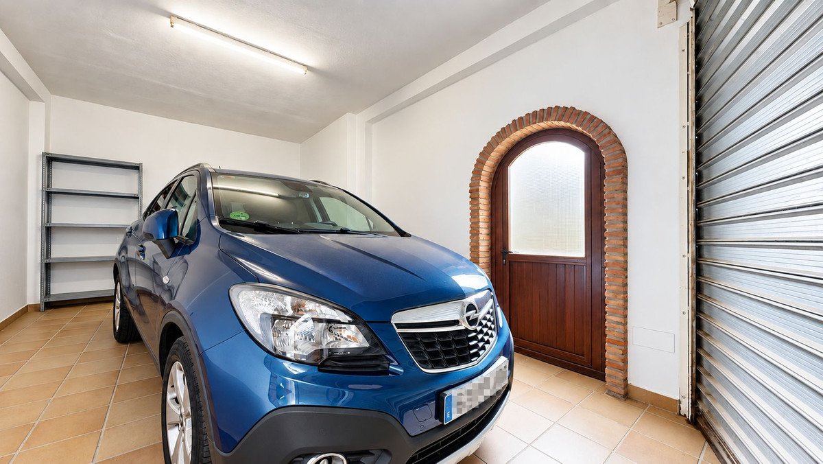 7 Bed Detached Villa in Benalmadena
