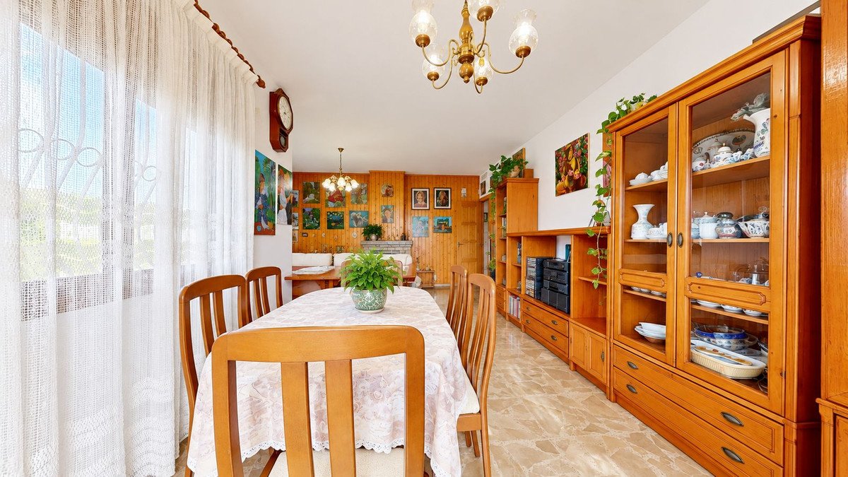 7 Bed Detached Villa in Benalmadena