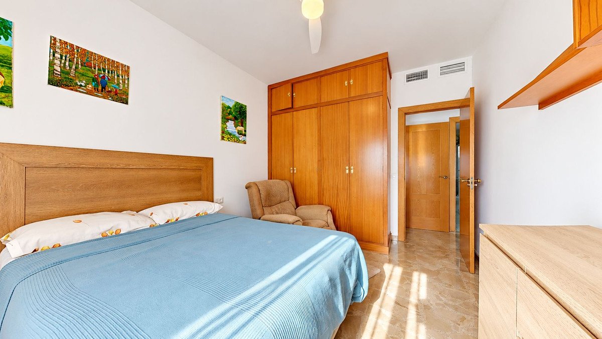 7 Bed Detached Villa in Benalmadena
