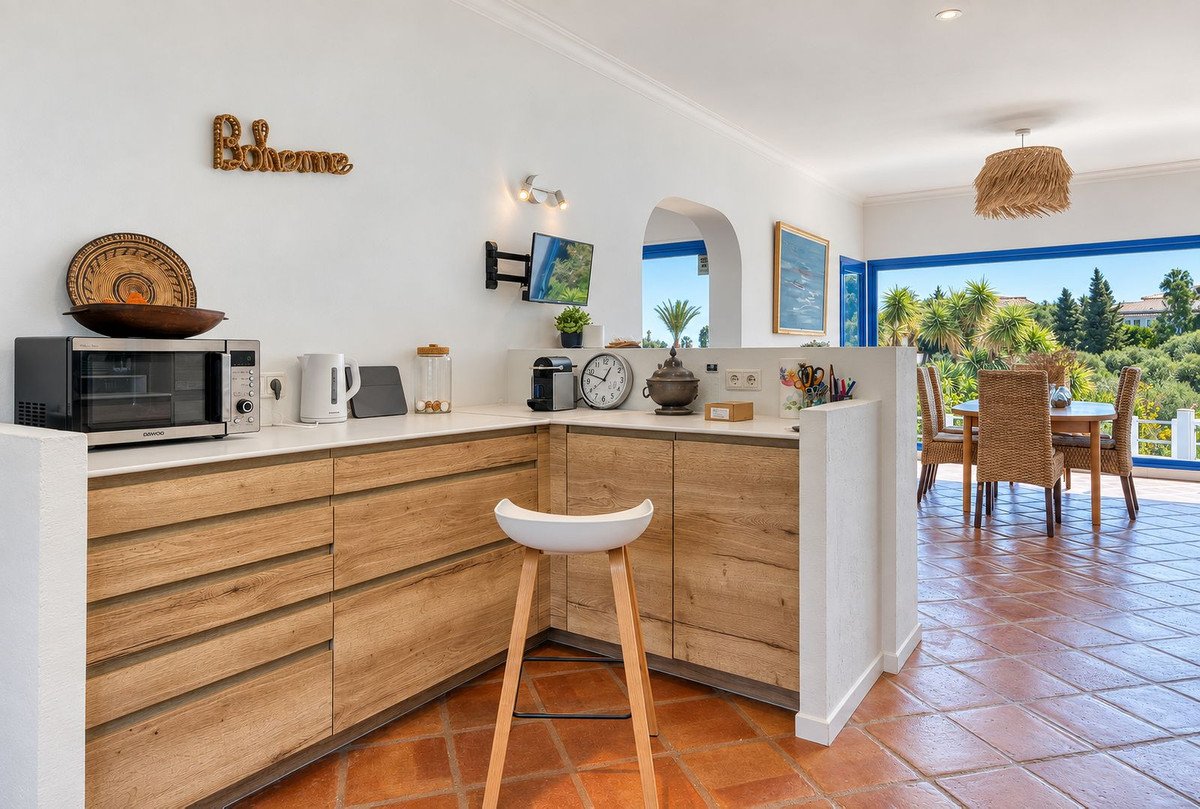4 Bed Detached Villa in Cerros del Aguila