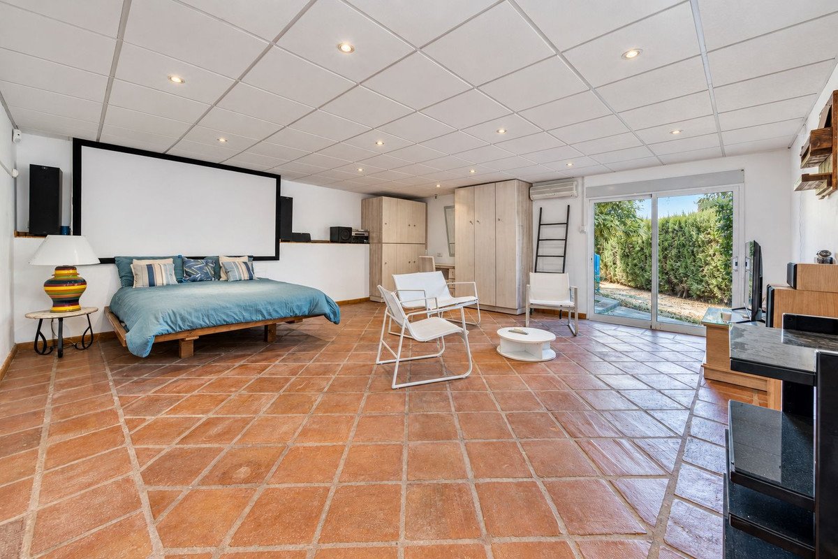 4 Bed Detached Villa in Cerros del Aguila