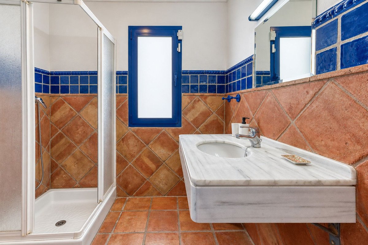 4 Bed Detached Villa in Cerros del Aguila