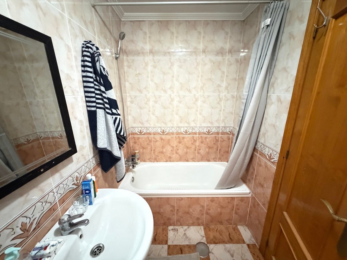 2 Bed Ground Floor Apartment in Villamartin