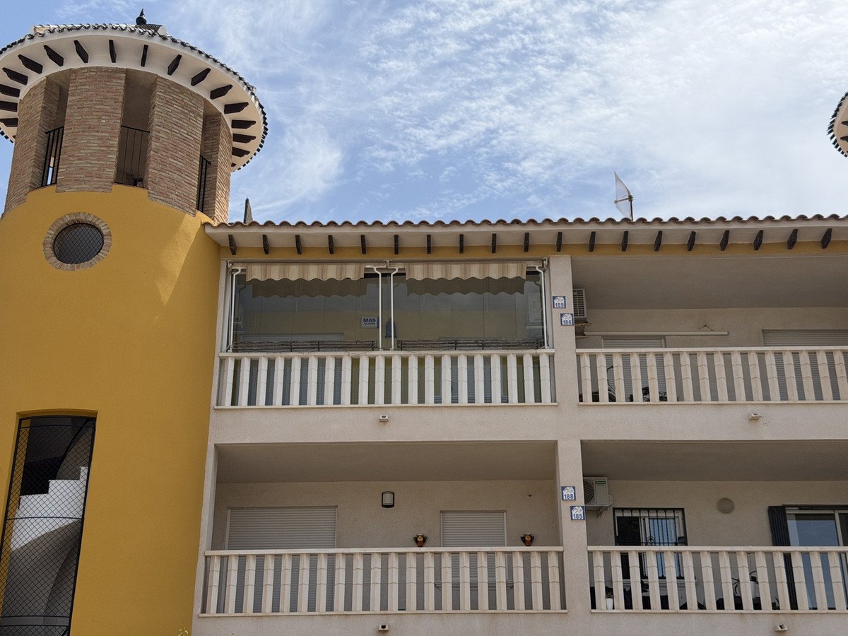 2 Bed Ground Floor Apartment in Villamartin