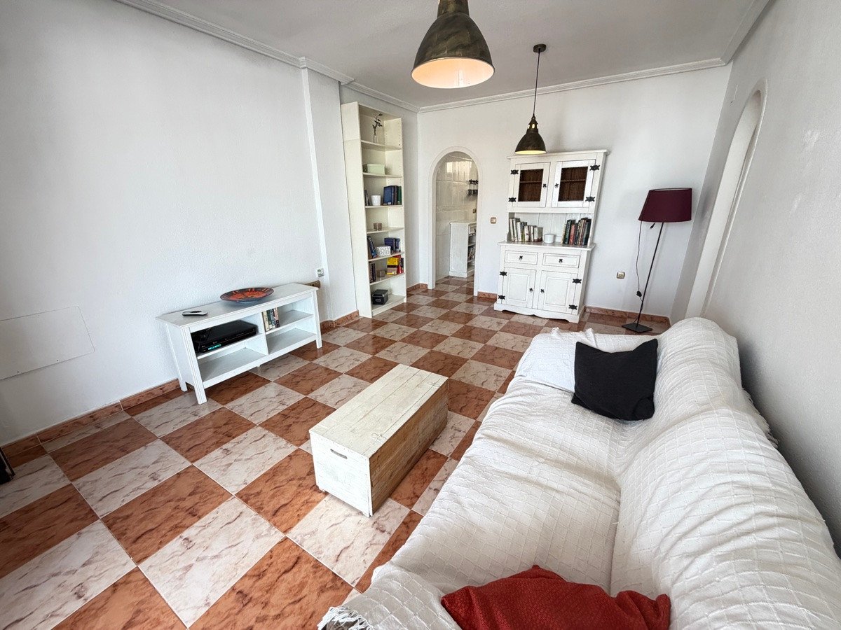 2 Bed Ground Floor Apartment in Villamartin