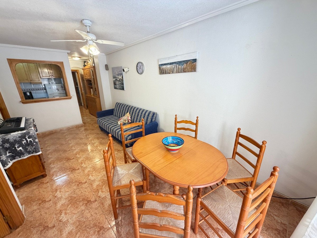 2 Bed Ground Floor Apartment in Torrevieja