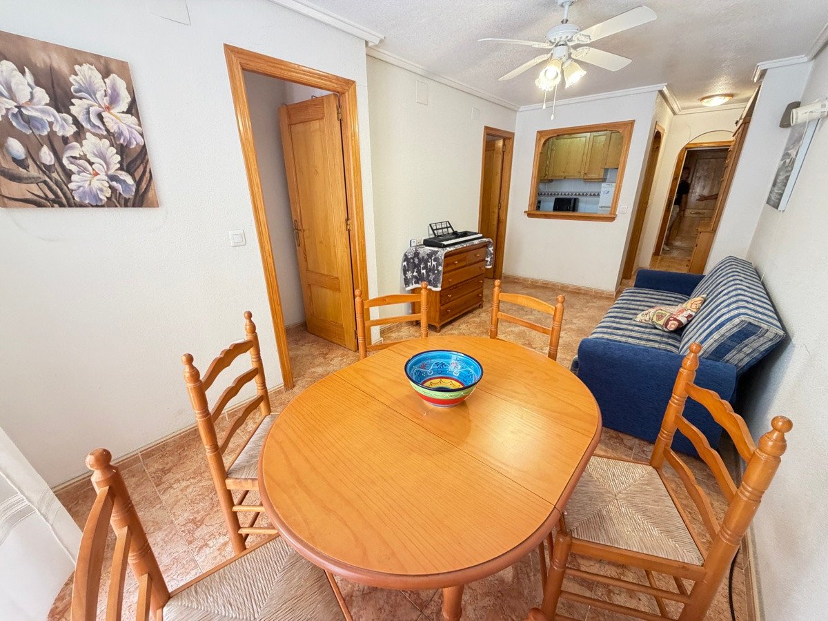 2 Bed Ground Floor Apartment in Torrevieja