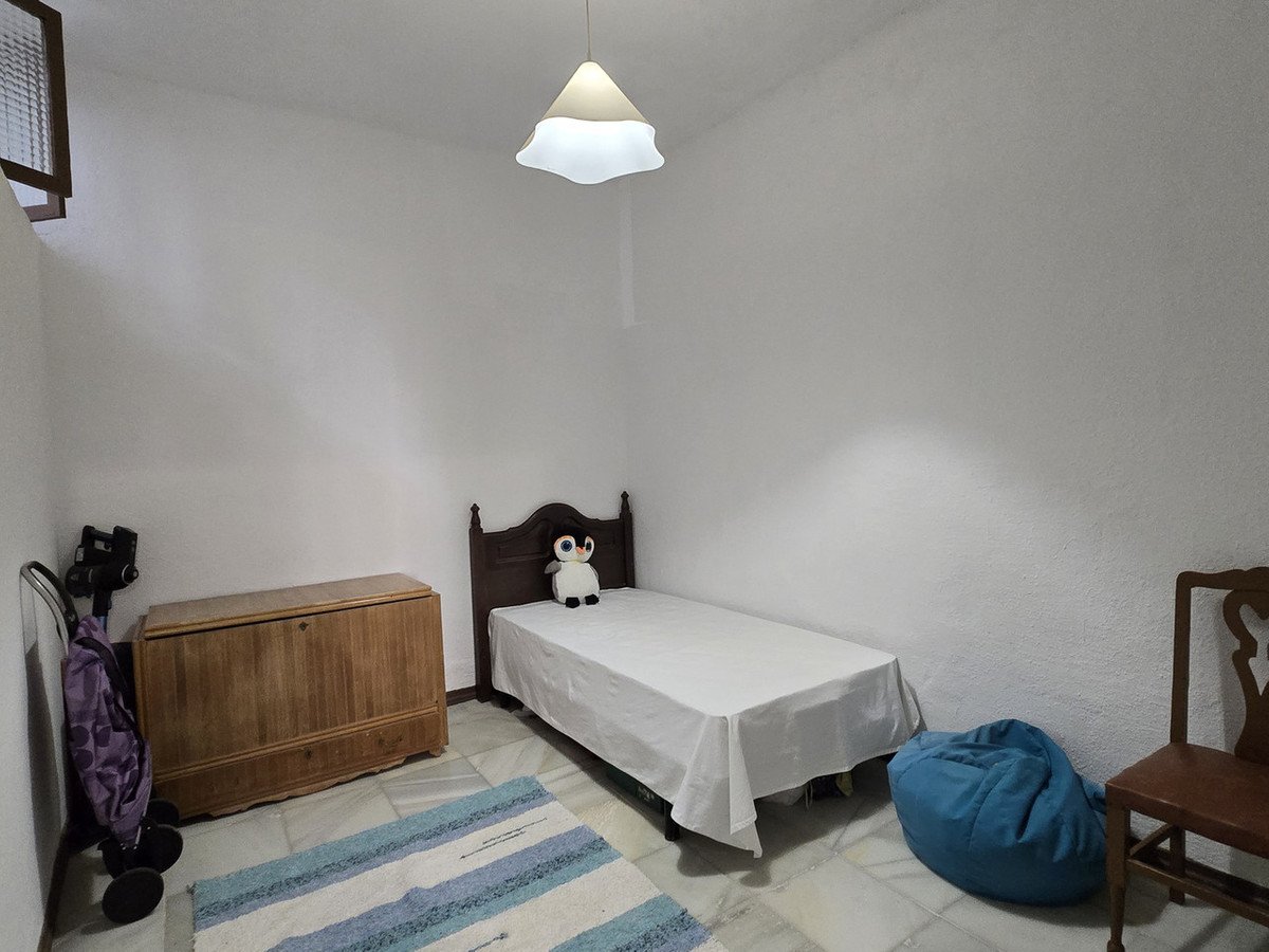 7 Bed Townhouse in Macael