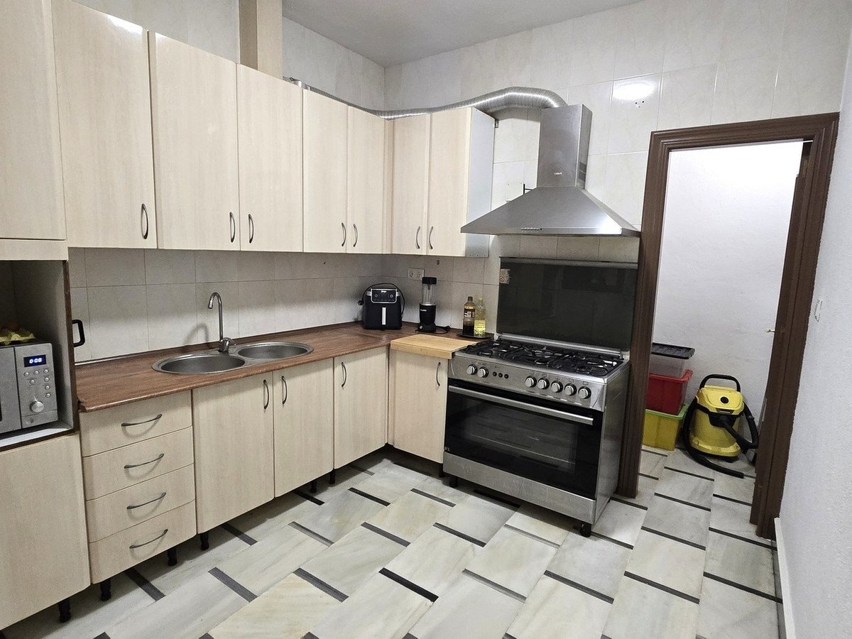 7 Bed Townhouse in Macael