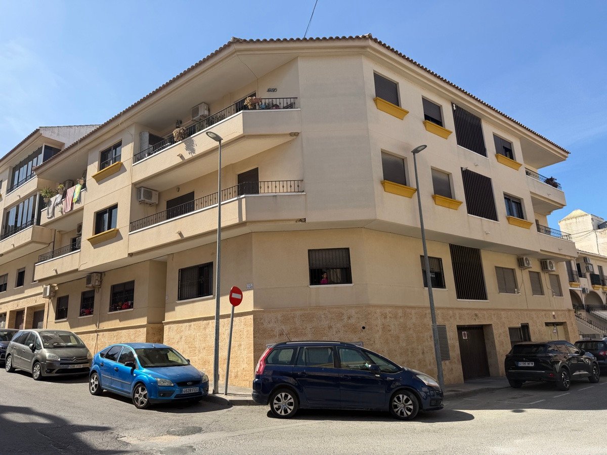 3 Bed Ground Floor Apartment in San Miguel de Salinas