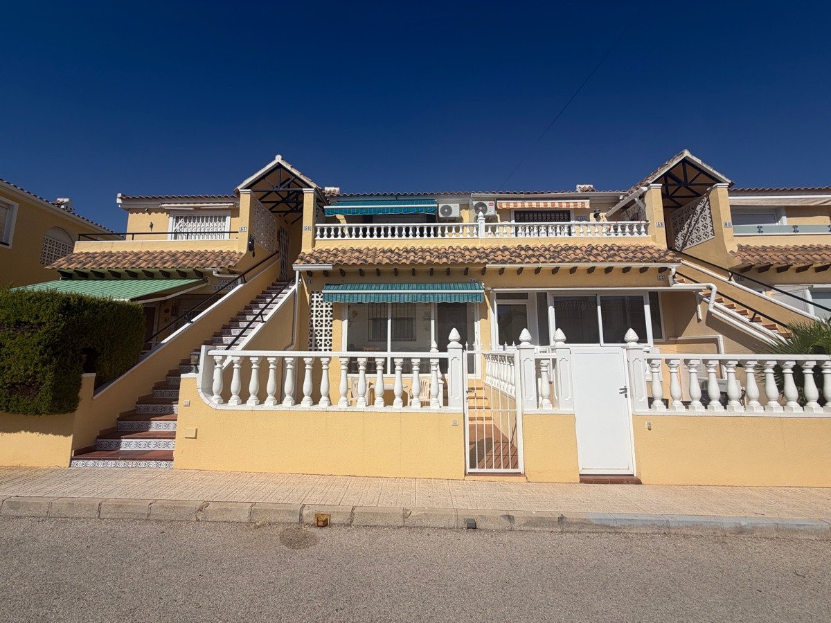 2 Bed Ground Floor Apartment in Villamartin