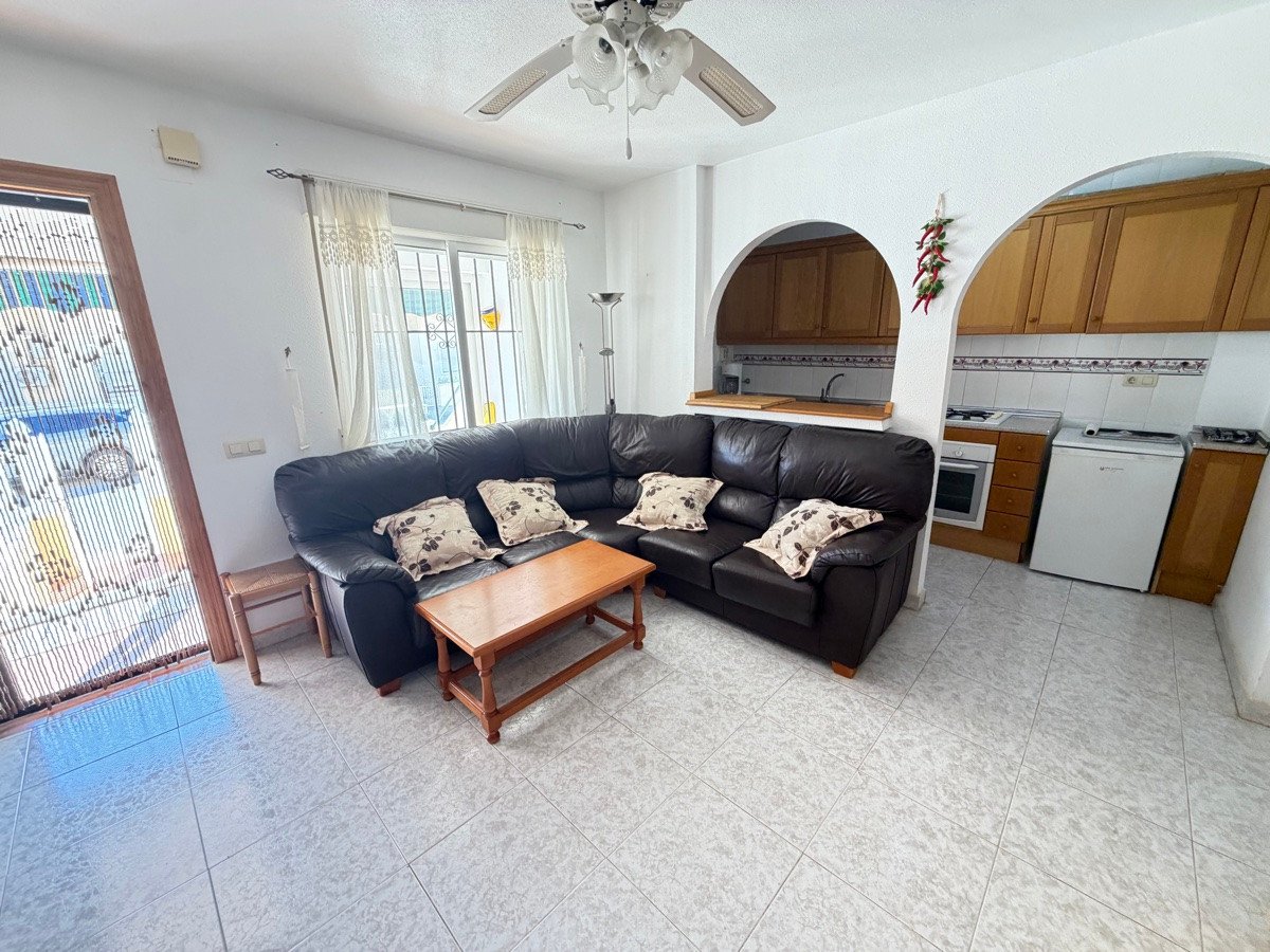 2 Bed Ground Floor Apartment in Villamartin