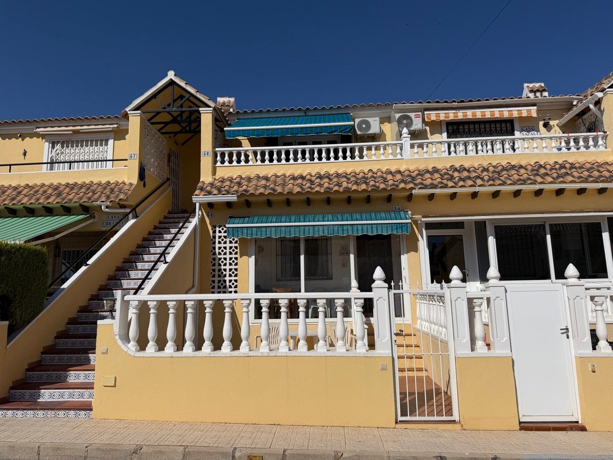 2 Bed Ground Floor Apartment in Villamartin