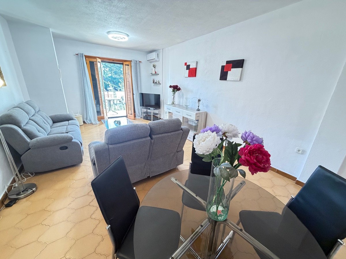 2 Bed Ground Floor Apartment in Villamartin