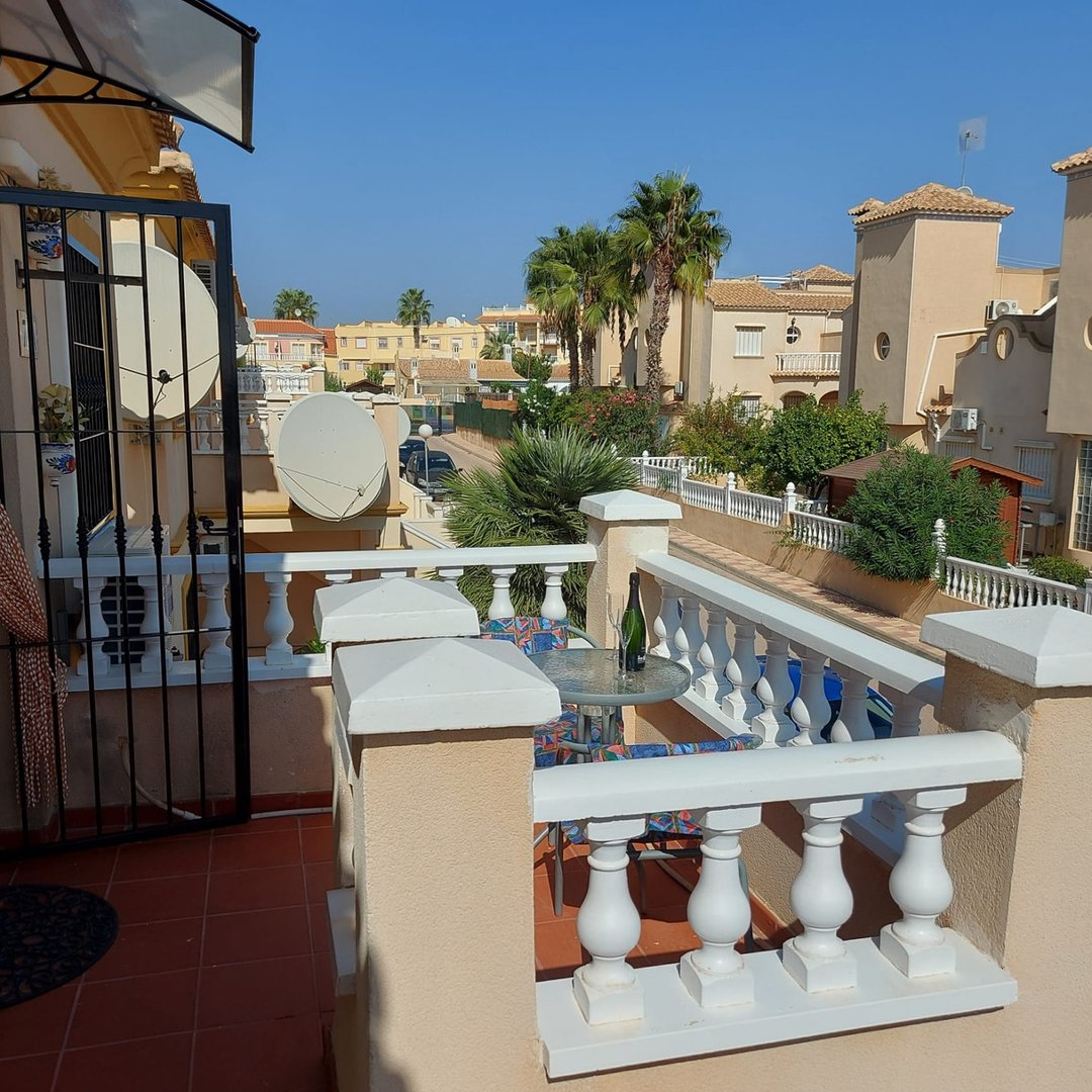 2 Bed Ground Floor Apartment in Playa Flamenca