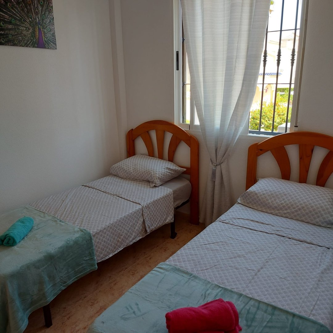 2 Bed Ground Floor Apartment in Playa Flamenca