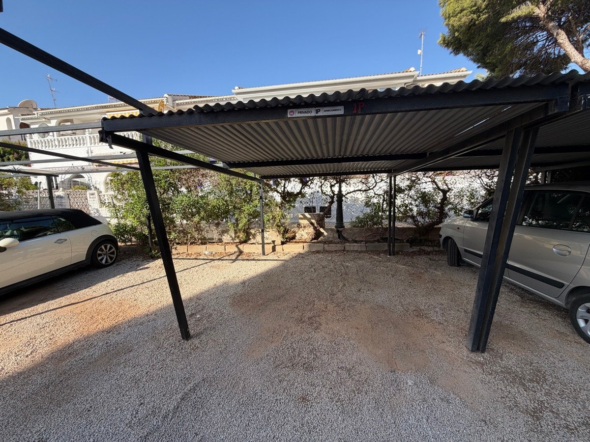 2 Bed Ground Floor Apartment in La Zenia