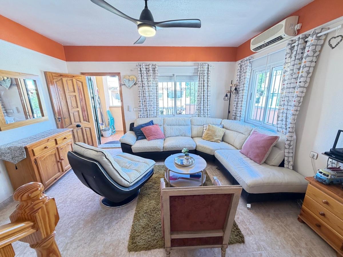 3 Bed Ground Floor Apartment in Lomas de Cabo Roig