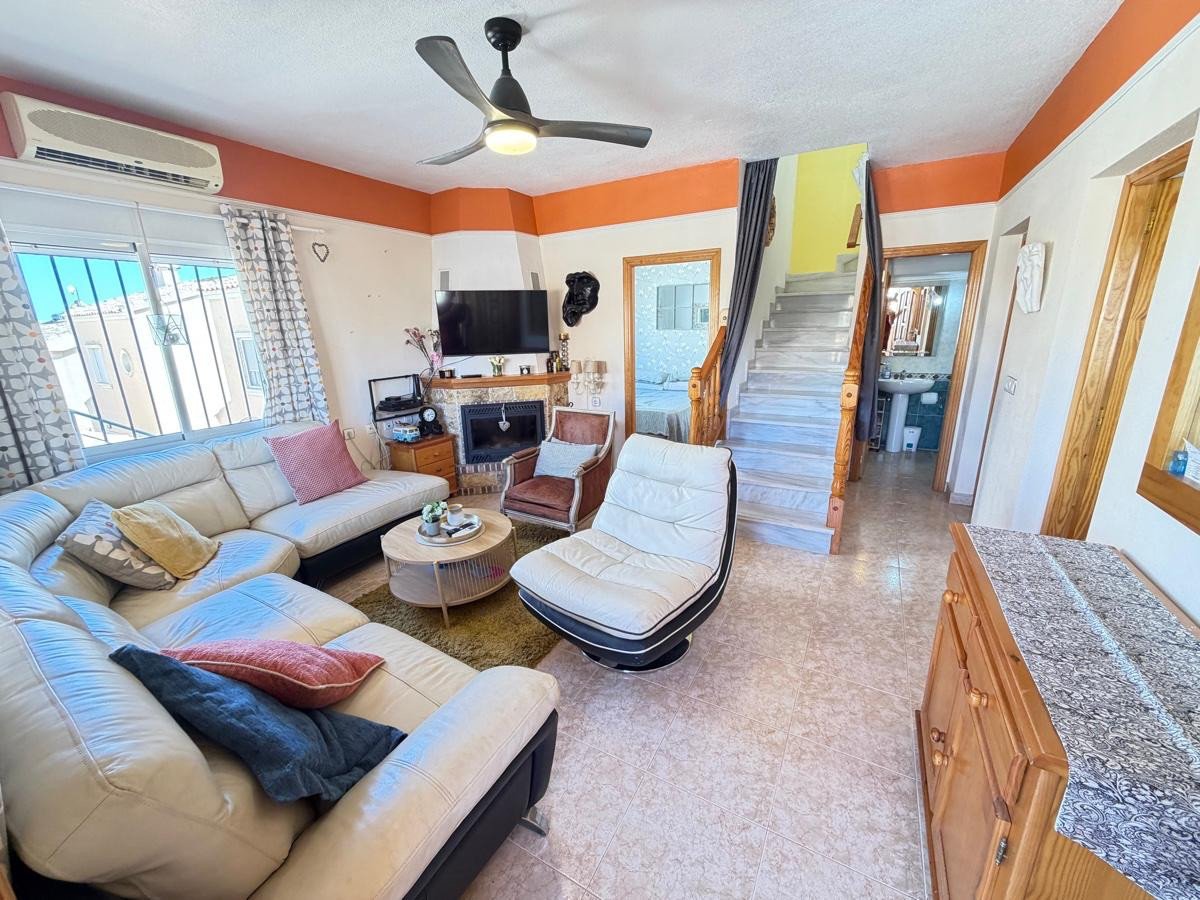 3 Bed Ground Floor Apartment in Lomas de Cabo Roig