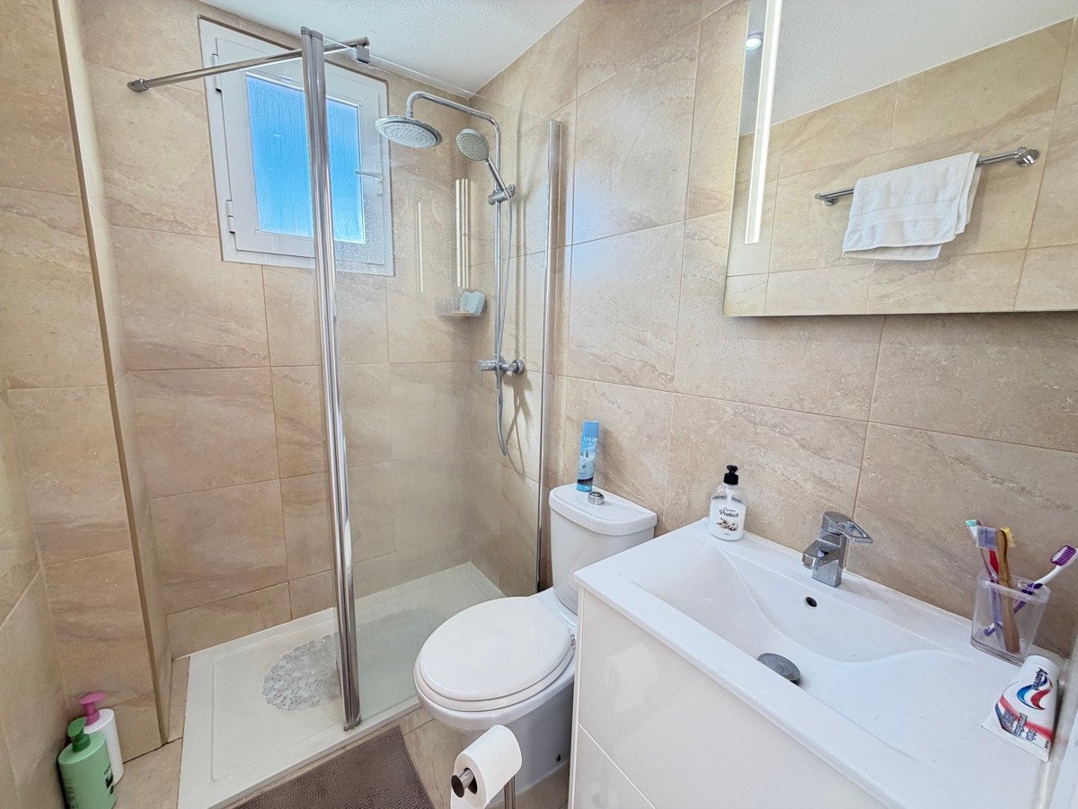 2 Bed Ground Floor Apartment in Villamartin