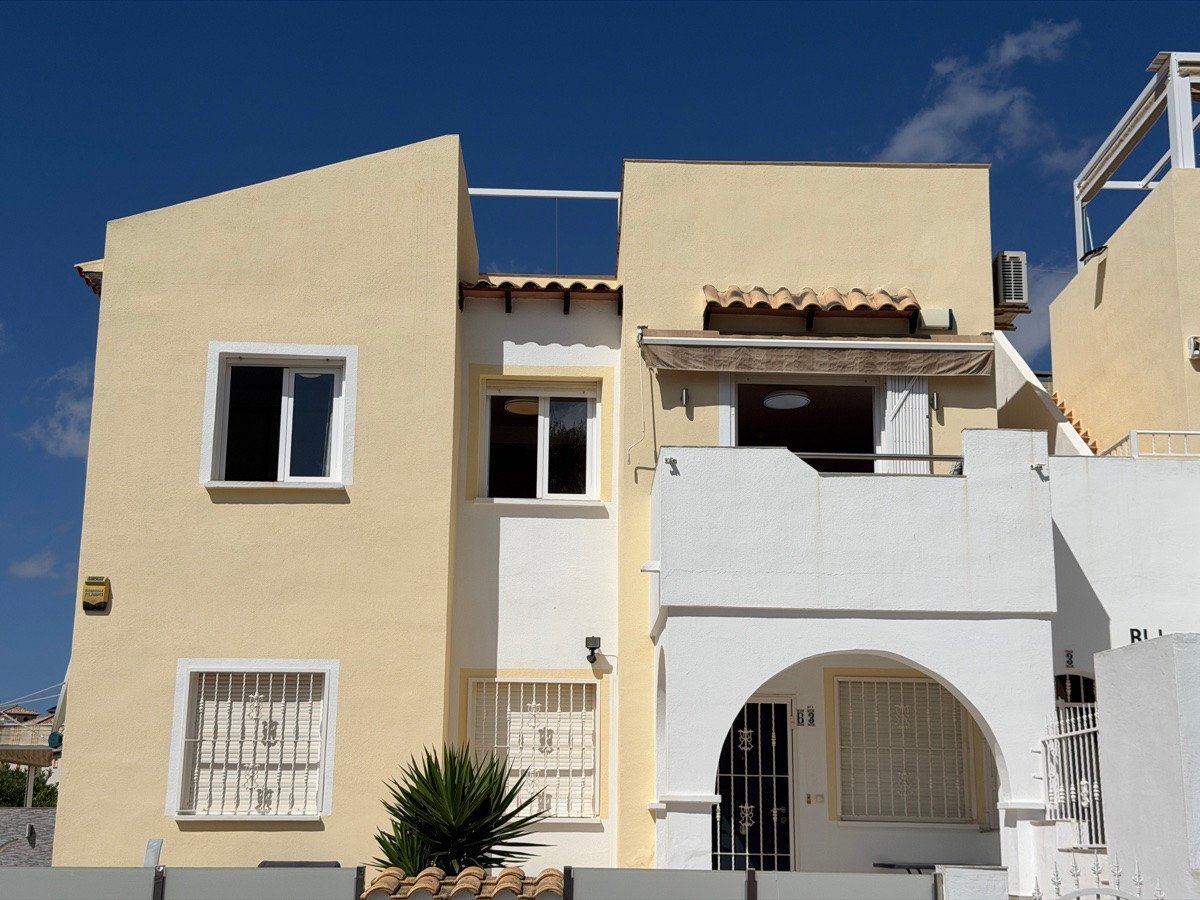 2 Bed Ground Floor Apartment in Villamartin