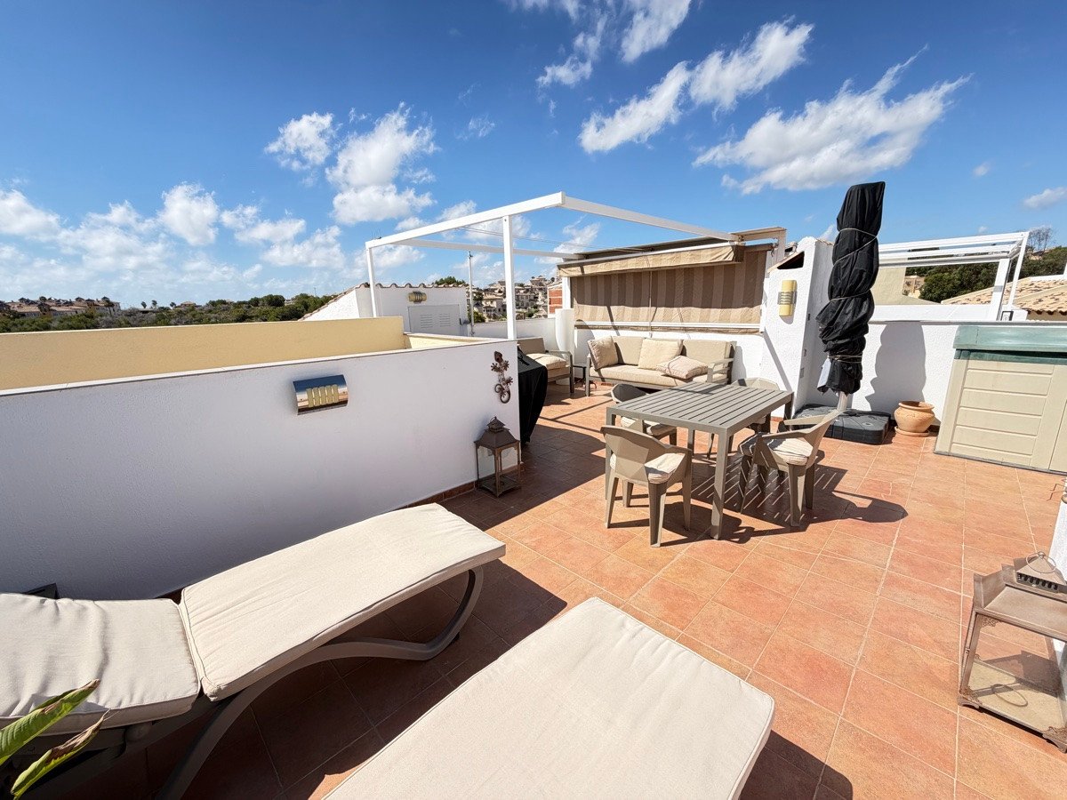 2 Bed Ground Floor Apartment in Villamartin