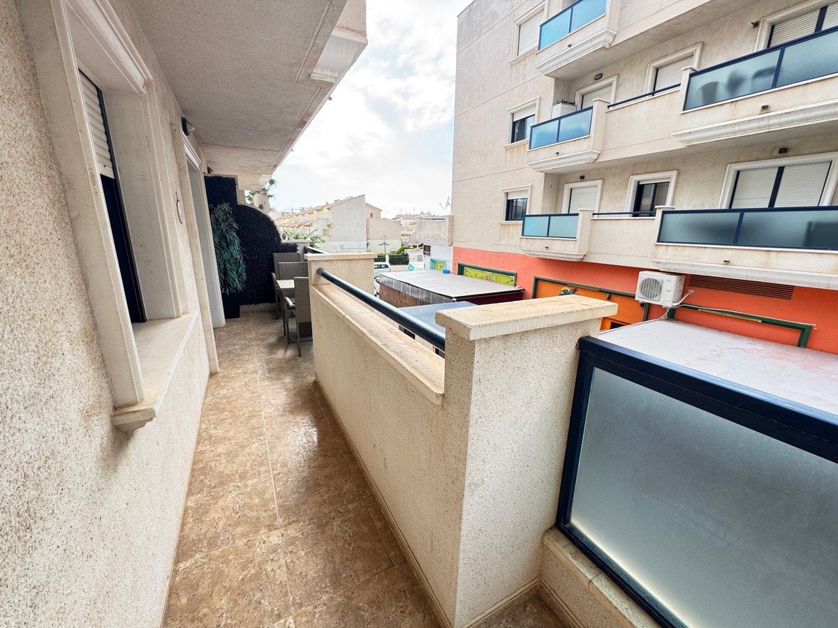 2 Bed Ground Floor Apartment in Cabo Roig