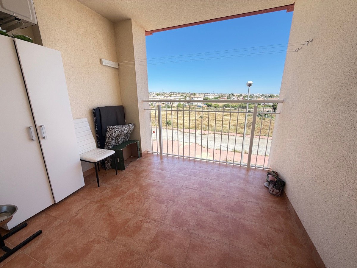 2 Bed Ground Floor Apartment in Lomas de Cabo Roig