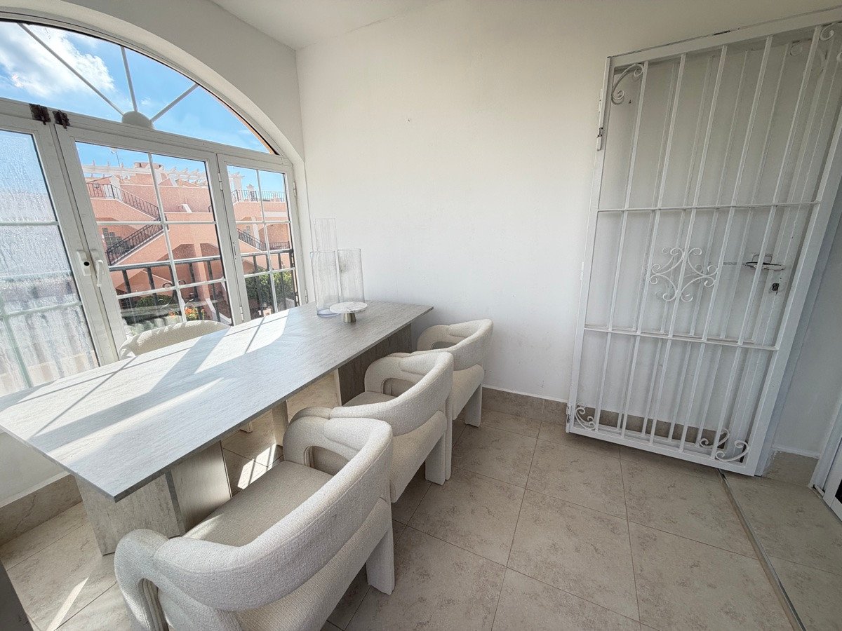 2 Bed Ground Floor Apartment in Lomas de Cabo Roig