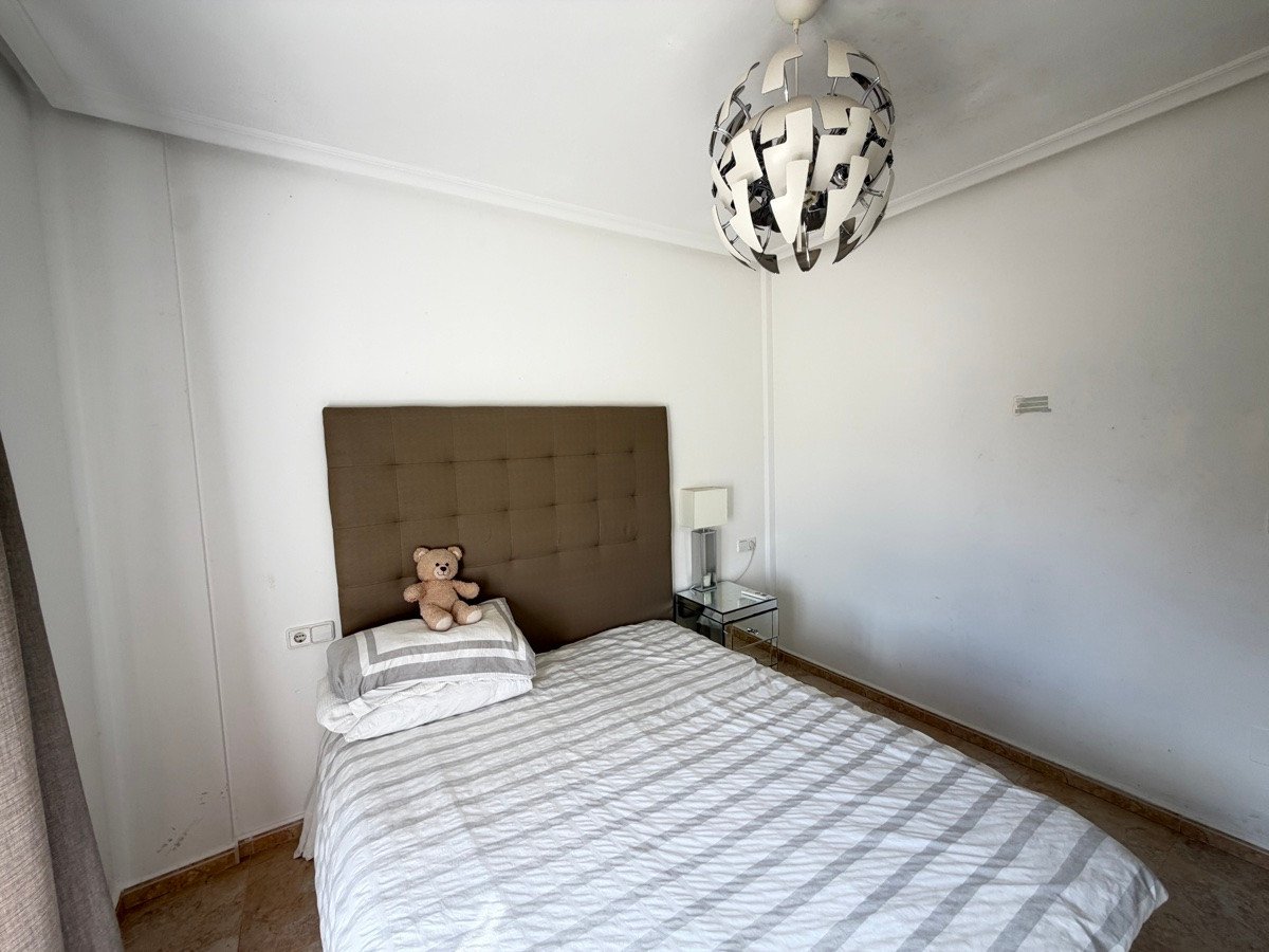 2 Bed Ground Floor Apartment in Lomas de Cabo Roig