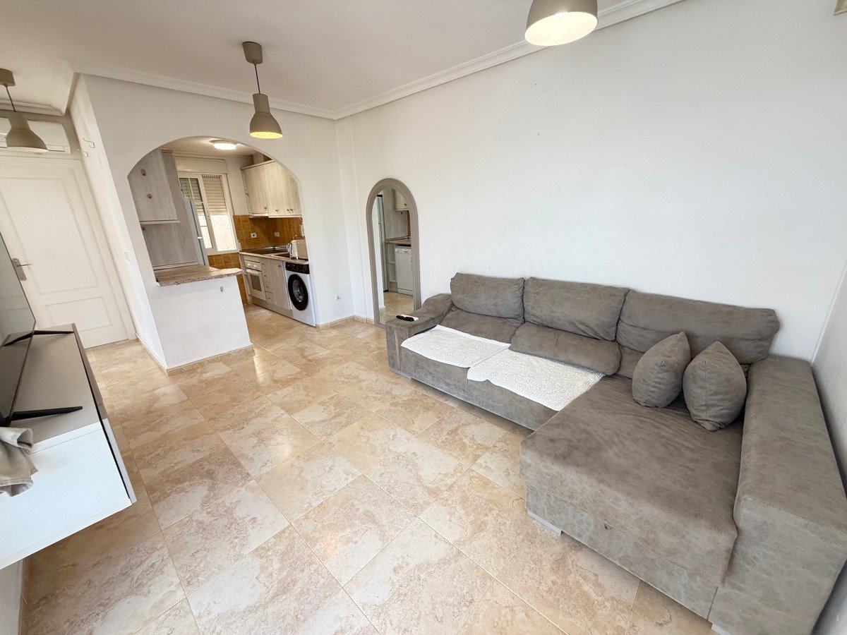 2 Bed Ground Floor Apartment in Lomas de Cabo Roig