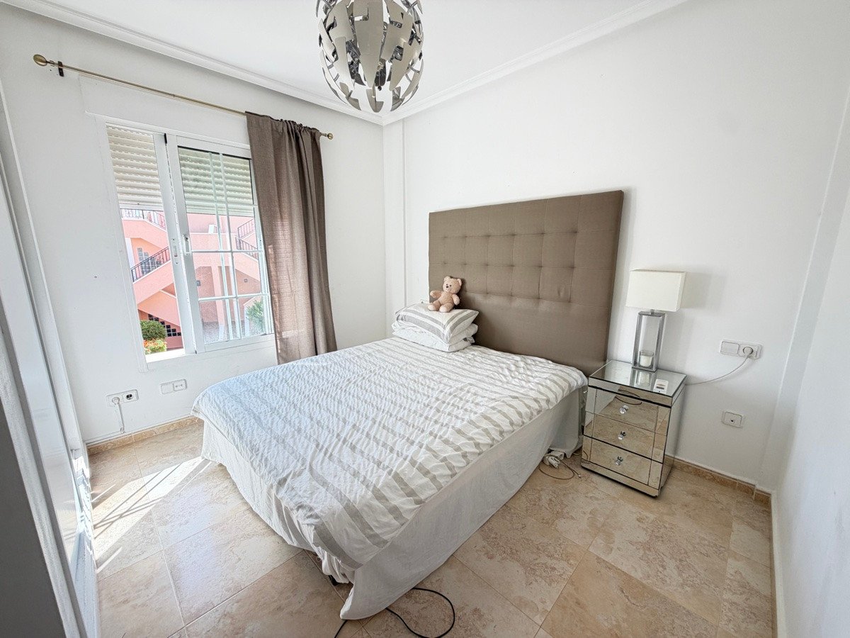 2 Bed Ground Floor Apartment in Lomas de Cabo Roig