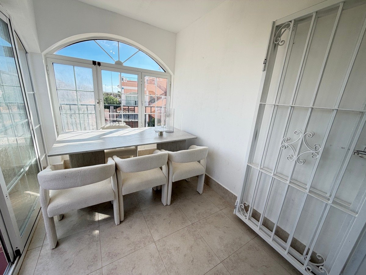 2 Bed Ground Floor Apartment in Lomas de Cabo Roig