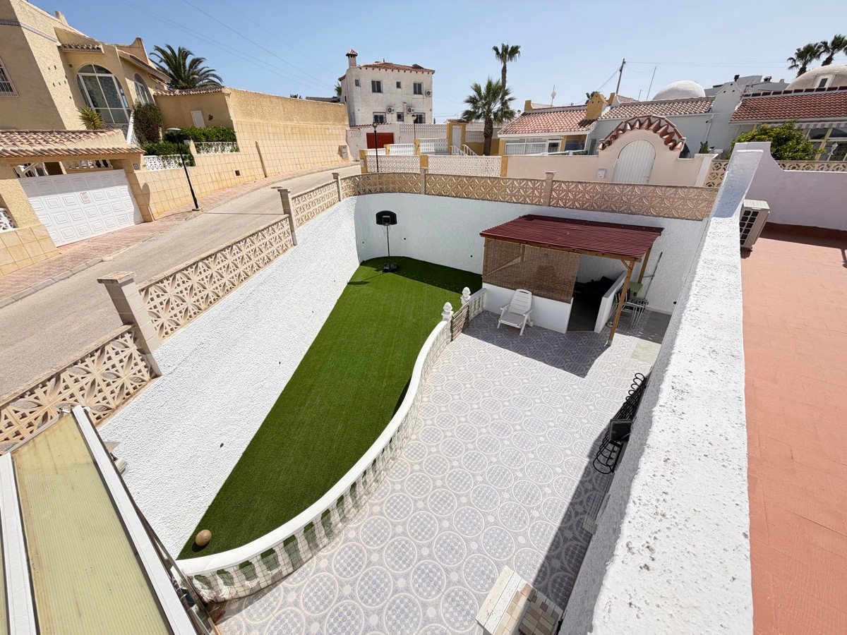 2 Bed Bungalow in Villamartin