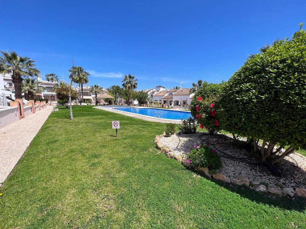 2 Bed Townhouse in Orihuela Costa