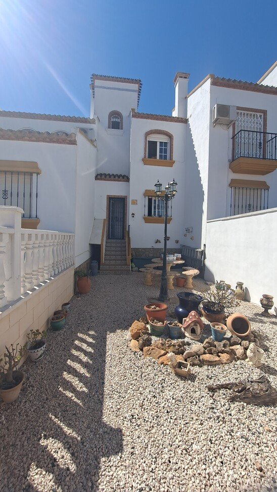 2 Bed Townhouse in Orihuela Costa