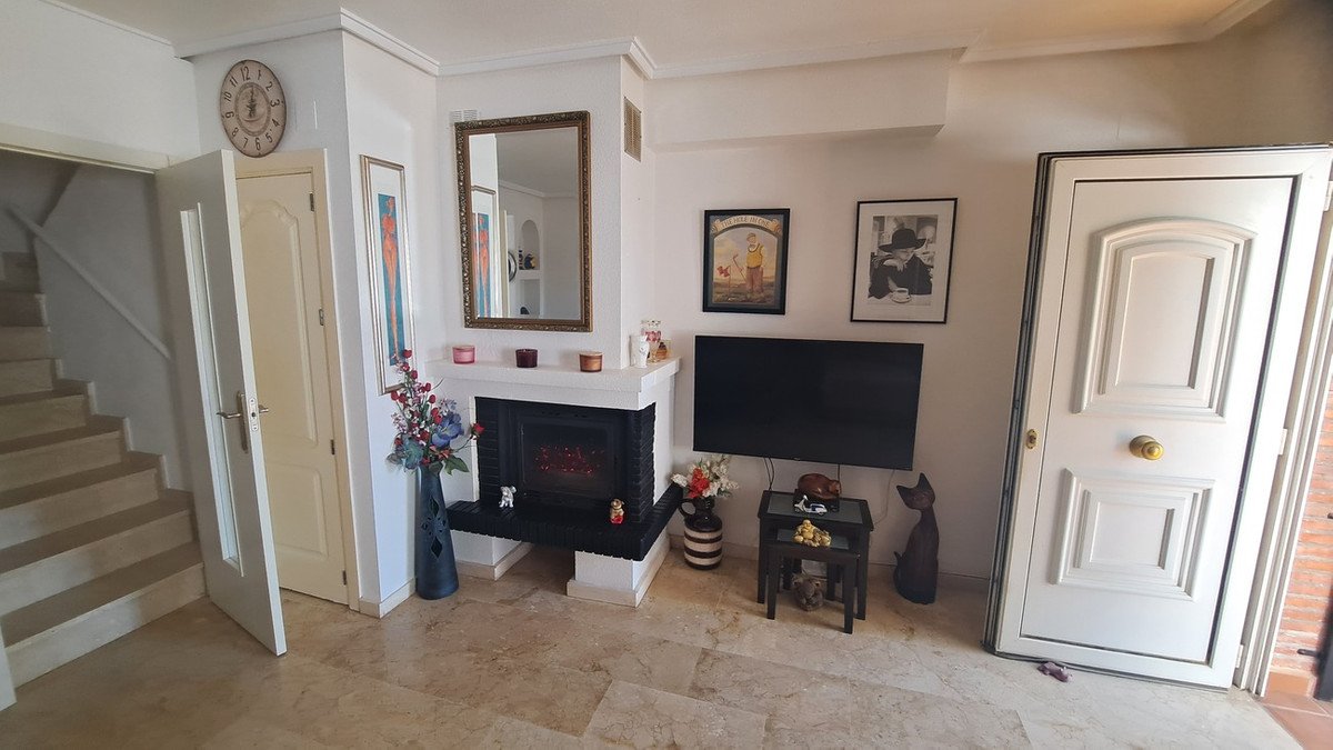 2 Bed Townhouse in Orihuela Costa