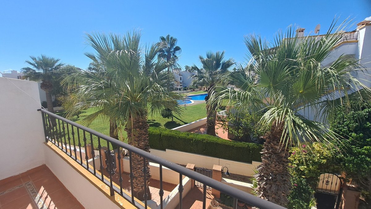 2 Bed Townhouse in Orihuela Costa
