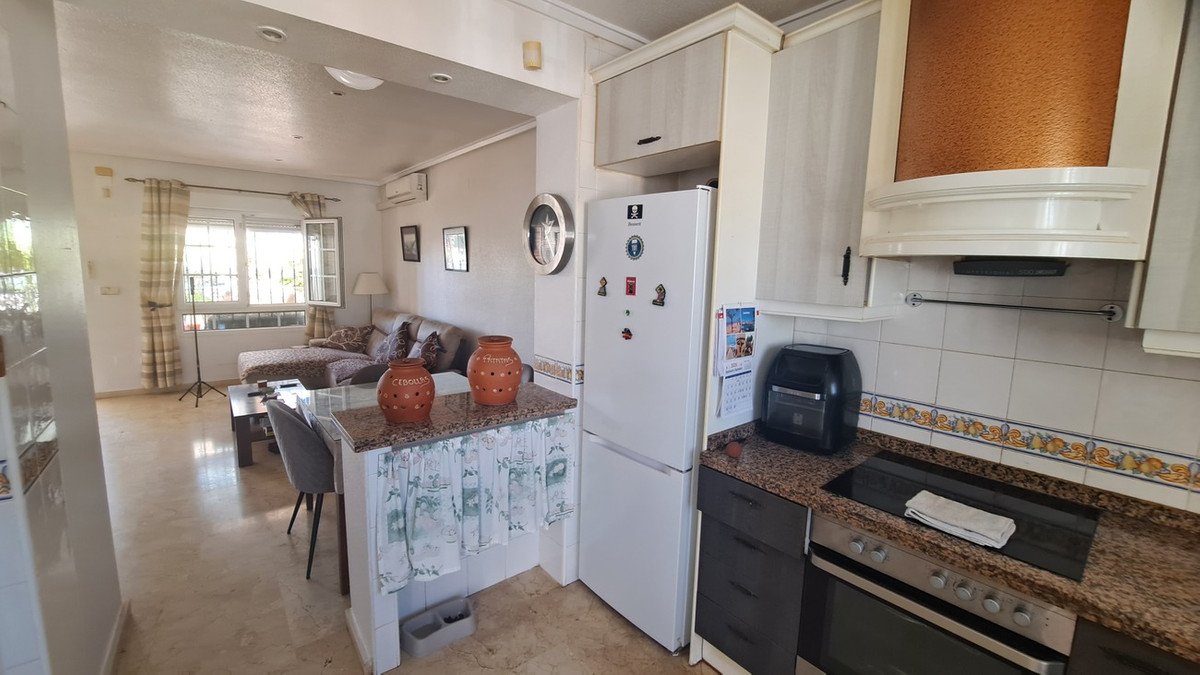 2 Bed Townhouse in Orihuela Costa