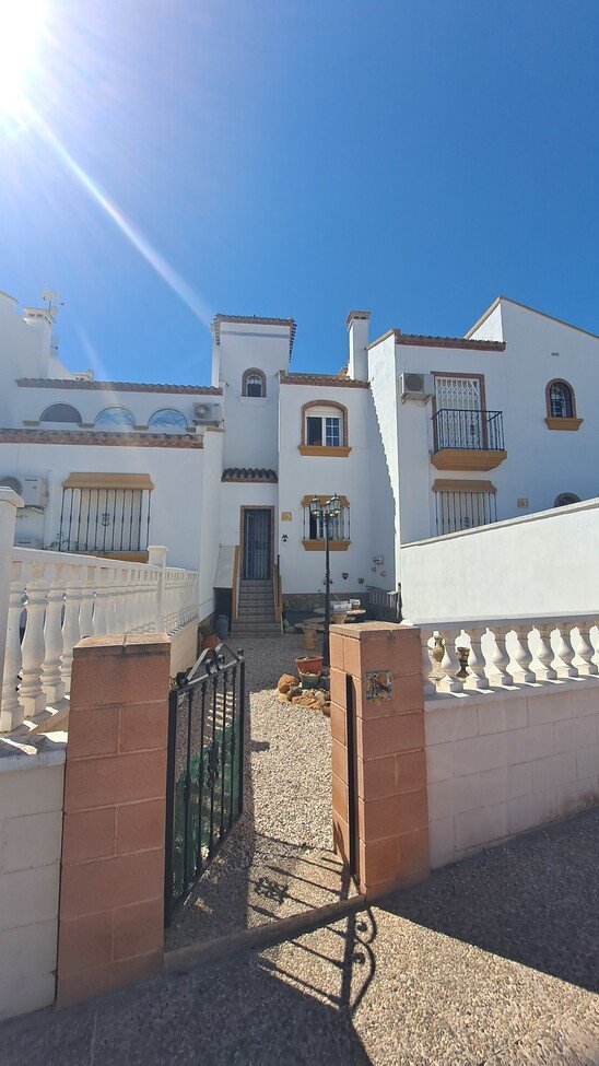 2 Bed Townhouse in Orihuela Costa