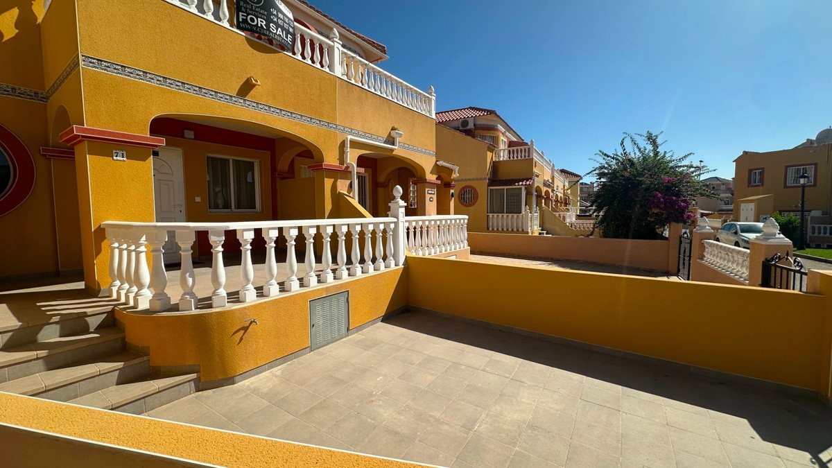 2 Bed Townhouse in La Regia