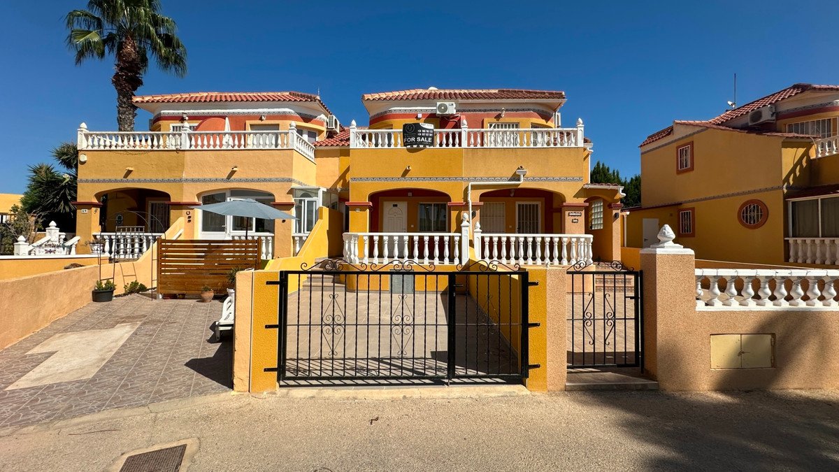 2 Bed Townhouse in La Regia