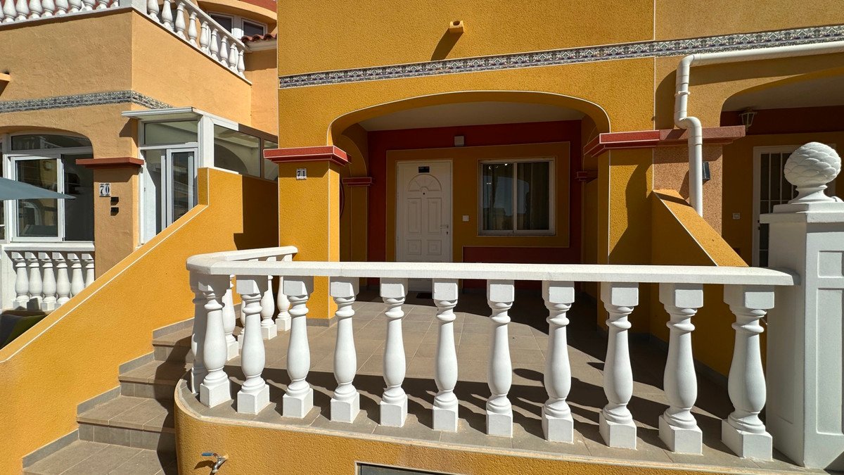 2 Bed Townhouse in La Regia