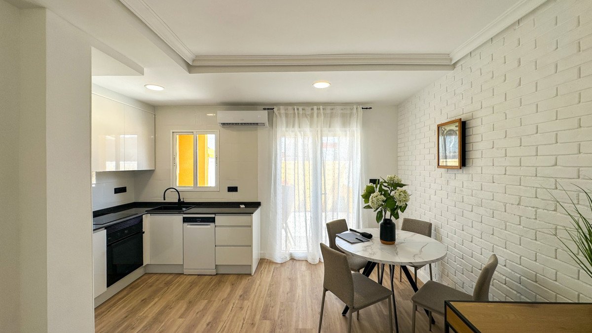 2 Bed Townhouse in La Regia